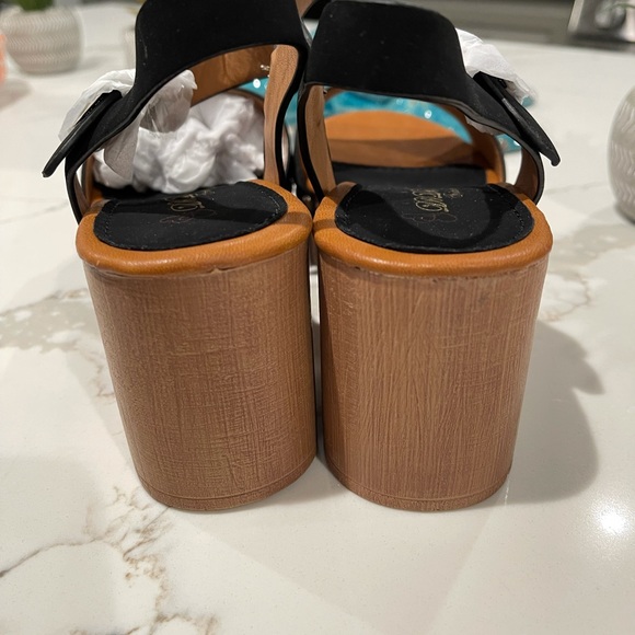 COPY - Db DK Fashion! Size 7 - Picture 3 of 4